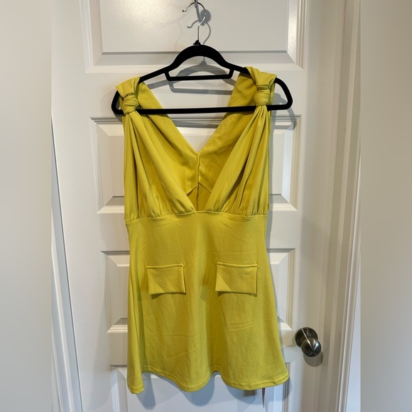 Micas Yellow Mini Dress - Size Large NWT - Picture 3 of 4